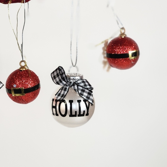 SANTA BELTS PEACE JOY AND HOLLY CHRISTMAS ORNAMENTS - Picture 8 of 9